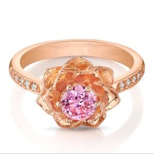 💛 2/$20 💛 Fragrant Jewels ring. Sz 6